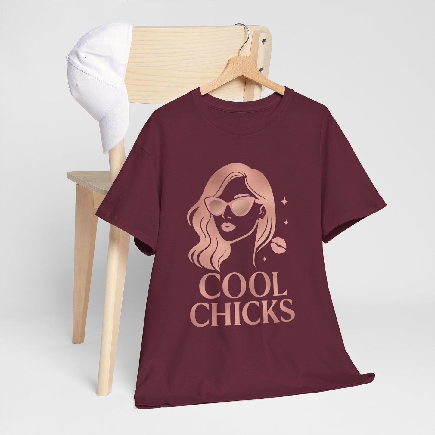 COOL CHICKS T-Shirt – Lässiger Vintage-Look mit Statement