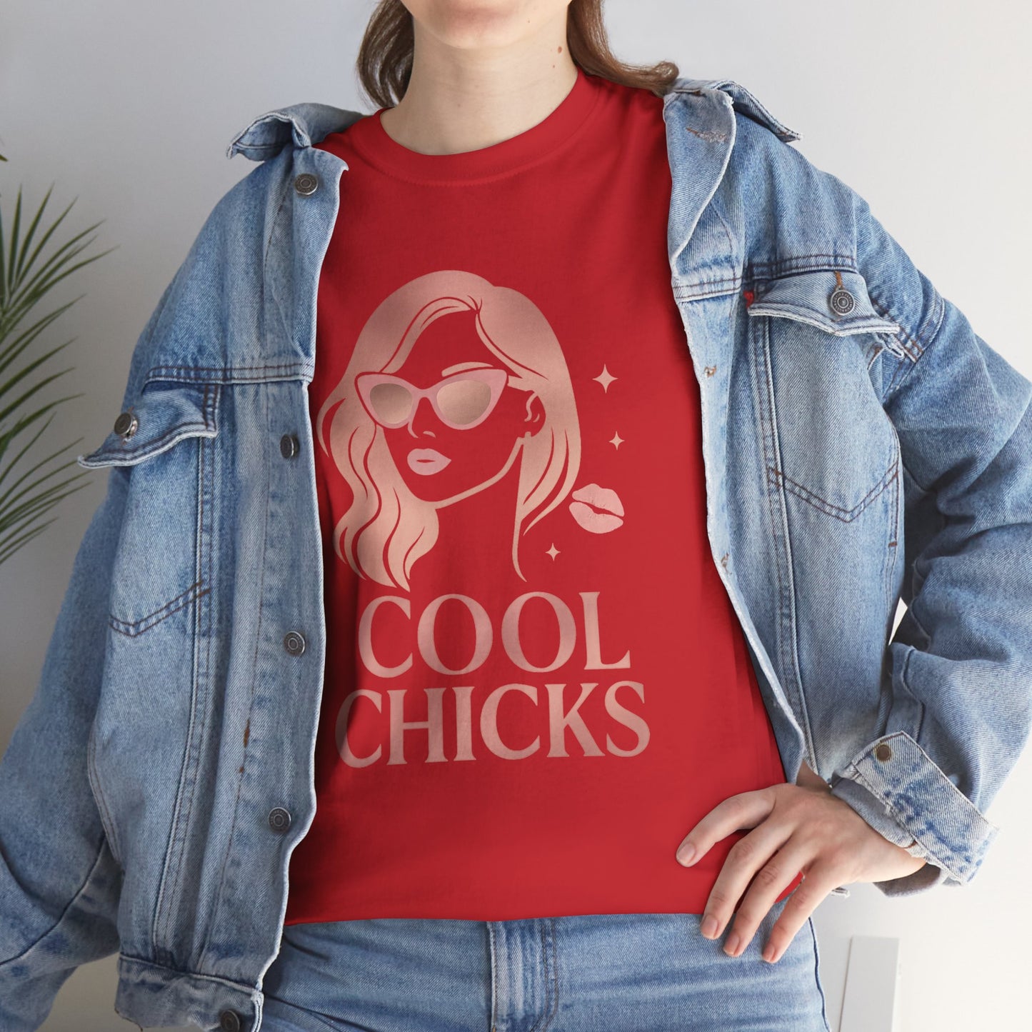 COOL CHICKS T-Shirt – Lässiger Vintage-Look mit Statement