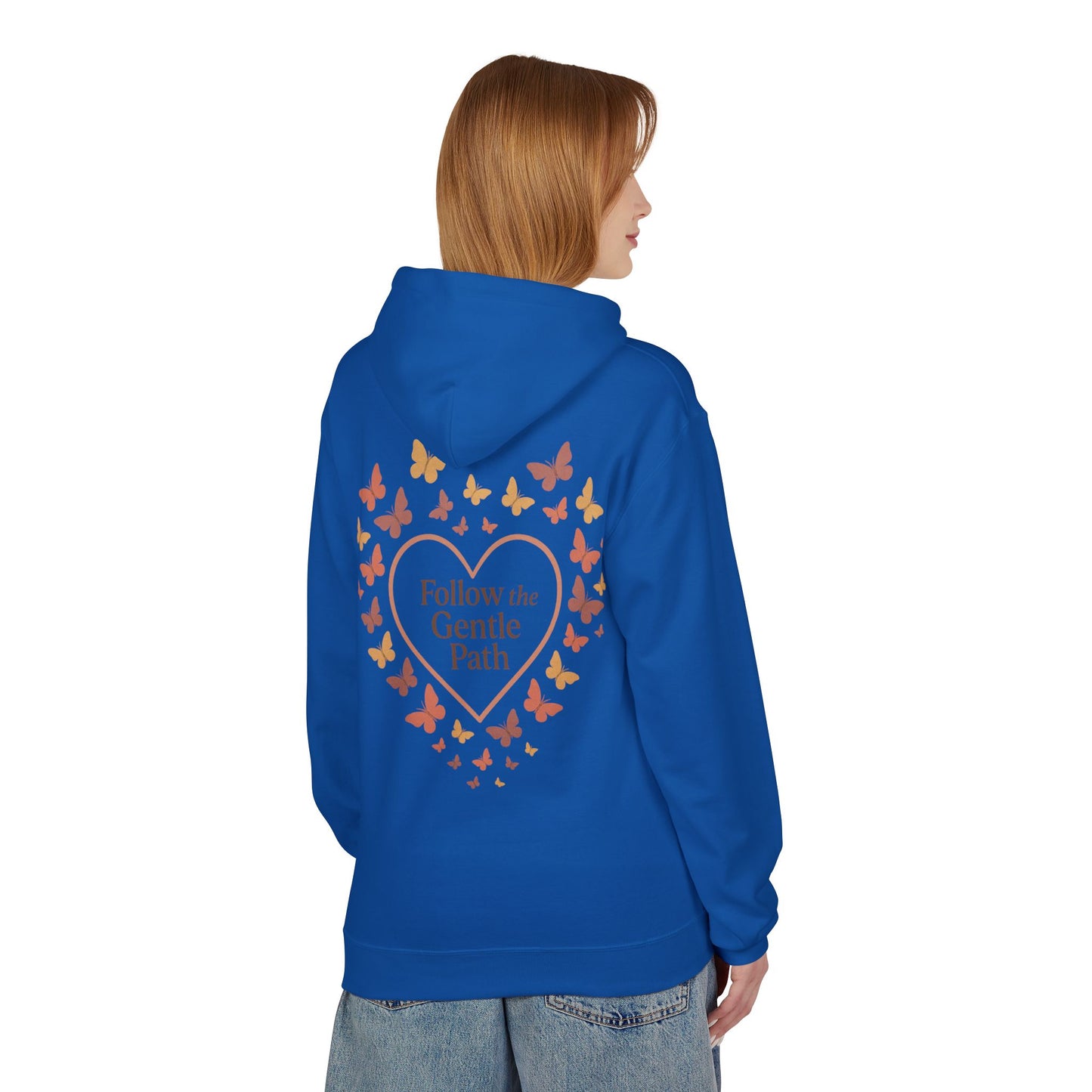 Follow the Gentle Path” – Weicher Hoodie mit Herz- und Schmetterlingsmotiv