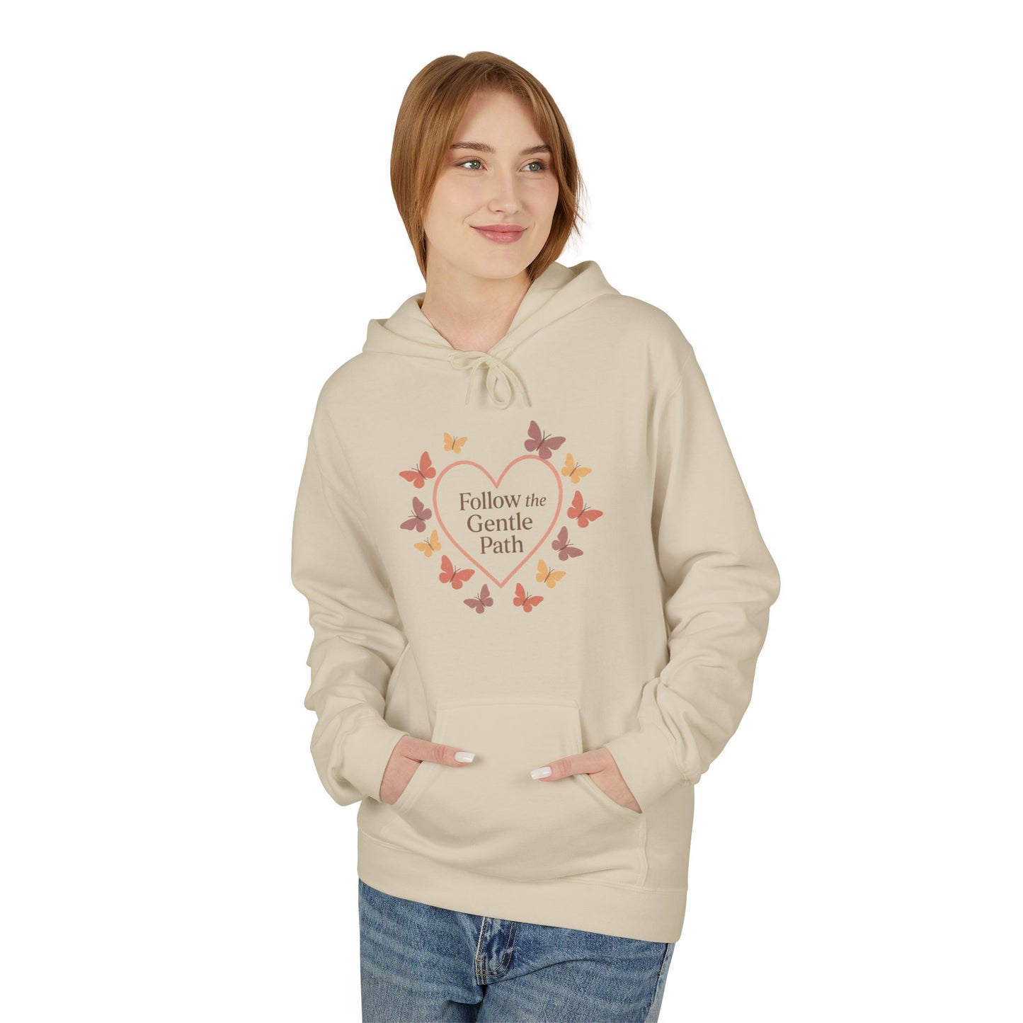 Follow the Gentle Path” – Weicher Hoodie mit Herz- und Schmetterlingsmotiv