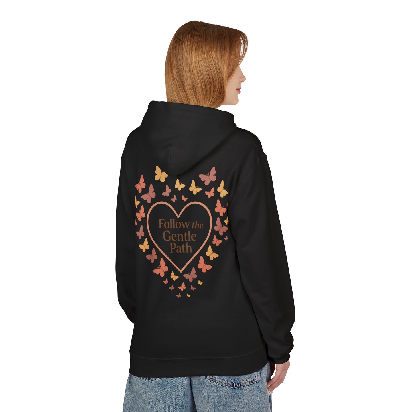 Follow the Gentle Path” – Weicher Hoodie mit Herz- und Schmetterlingsmotiv