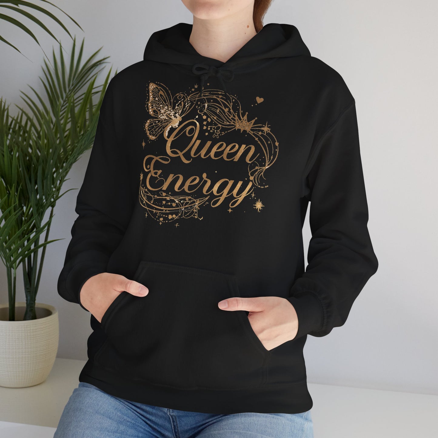„Queen Energy“ Hoodie – Femininer Premium Kapuzenpullover mit Schmetterling & Sternen